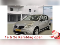 Dacia Sandero - 1.2 Ambiance/ LAAG KM