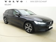 Volvo V60 - B4 Automaat Plus Dark / Standkachel / Stoel/- stuurverwarming / Keyles entry / Trekhaak /