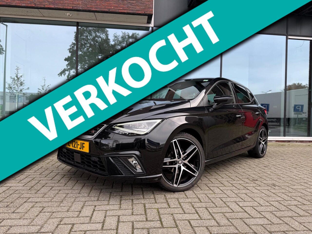 SEAT Ibiza - 1.0 TSI FR Business Intense Plus - Navi - Alcantara - Winterpakket - Org.nl - AutoWereld.nl