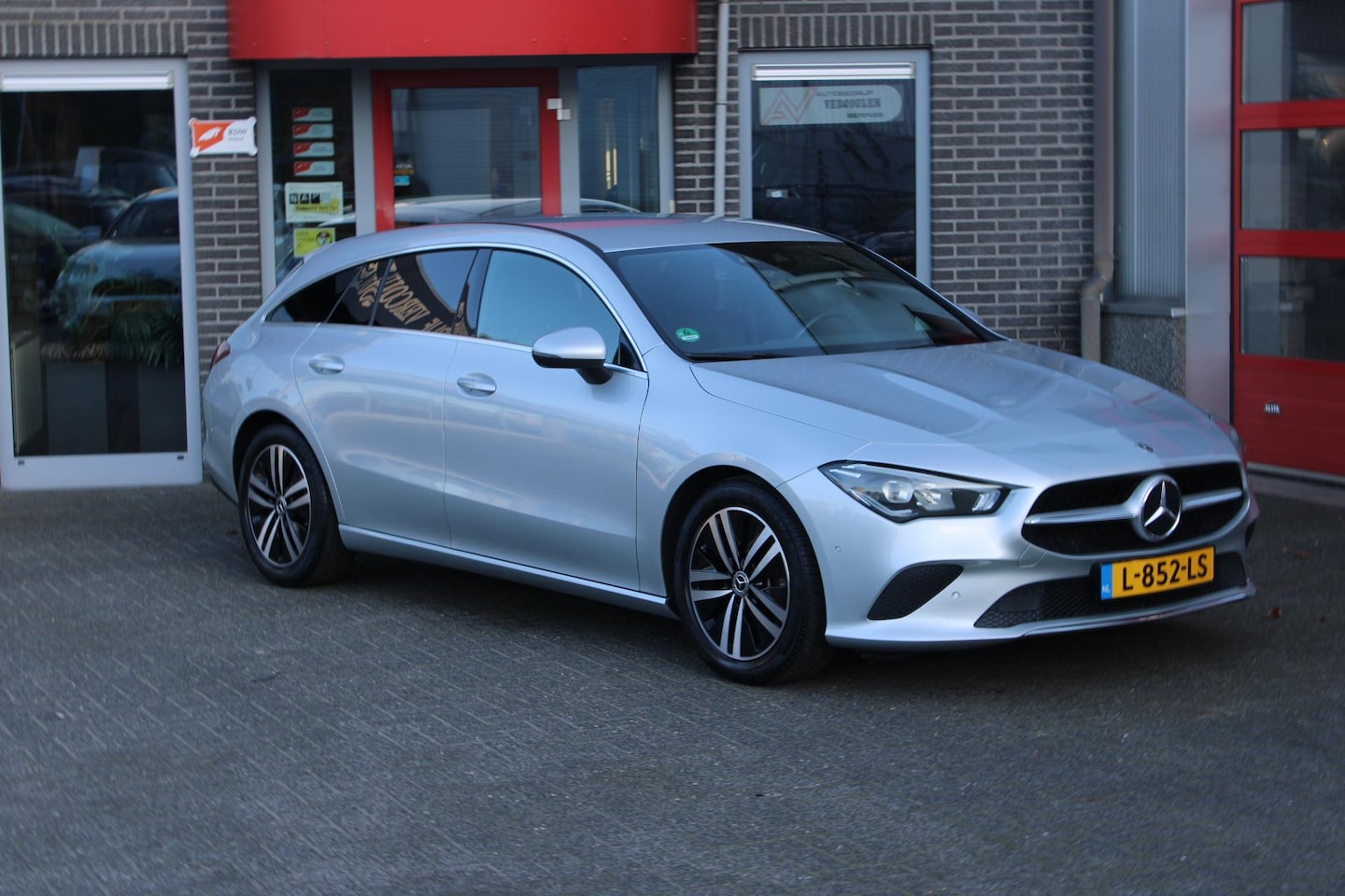 Mercedes-Benz CLA-klasse Shooting Brake - 180 Bus. Solution Luxury Trekhaak - AutoWereld.nl