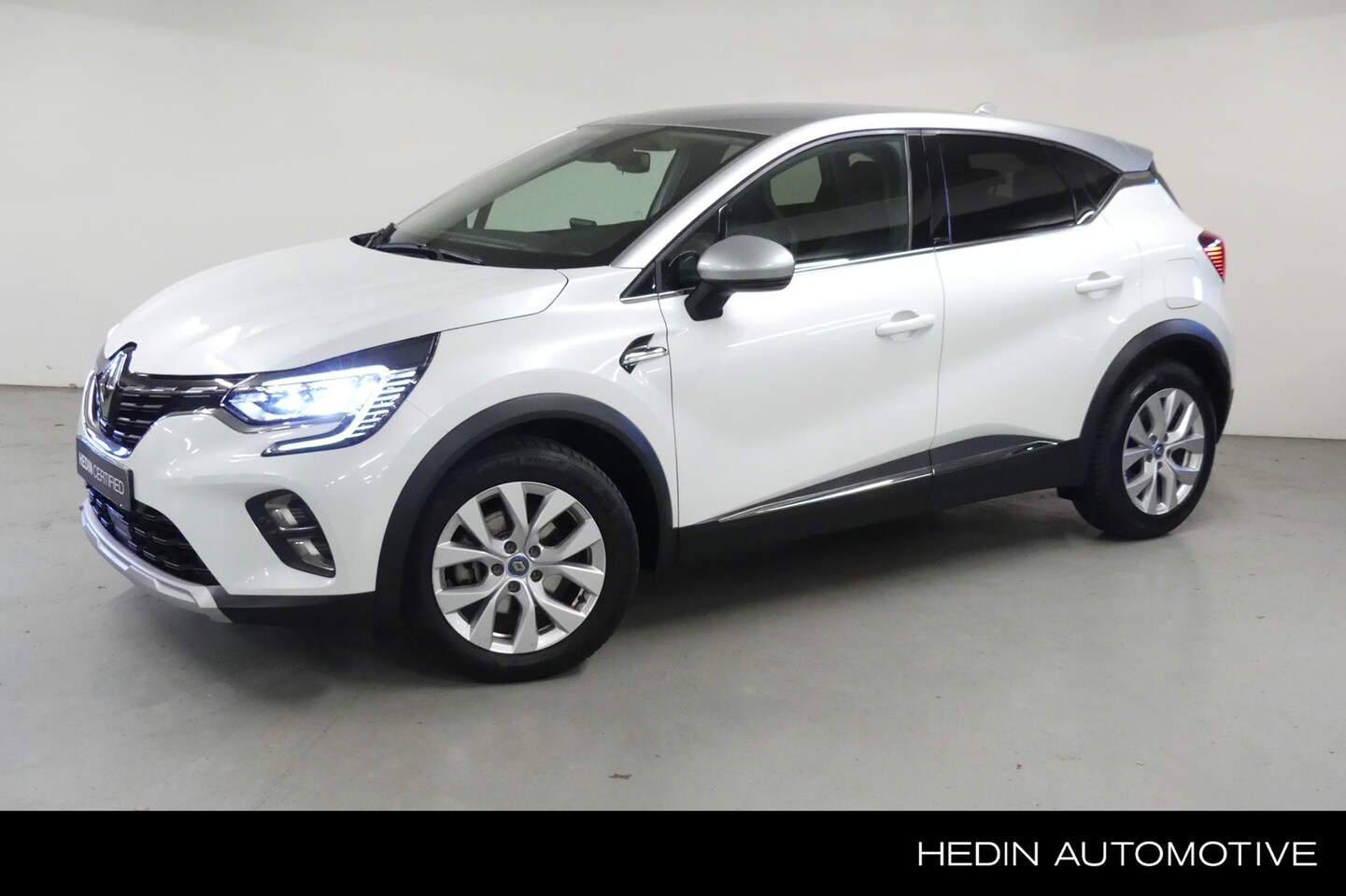 Renault Captur - E-Tech Plug-in Hybrid 160 Intens | Automaat | Easy Link Multimedia & Navigatie | LED Pure - AutoWereld.nl