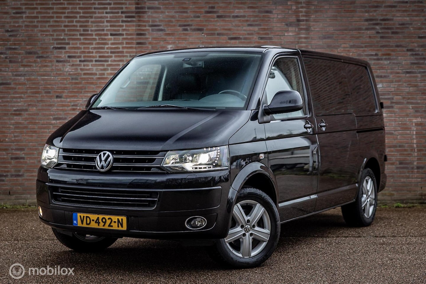 Volkswagen Transporter - 2.0 TDI BM L1H1 4Motion|Leer |Camera - AutoWereld.nl