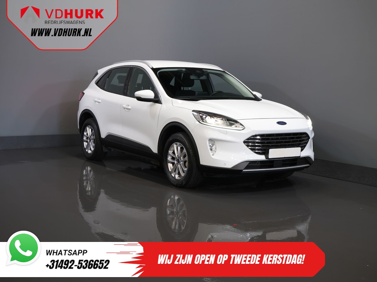 Ford Kuga - 2.5 PHEV 225 pk Titanium Navi/ Carplay/ Stoelverw./ Stuurverw./ Camera/ PDC/ Climate - AutoWereld.nl