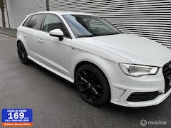 Audi A3 Sportback - 1.2 TFSI S-line Sport