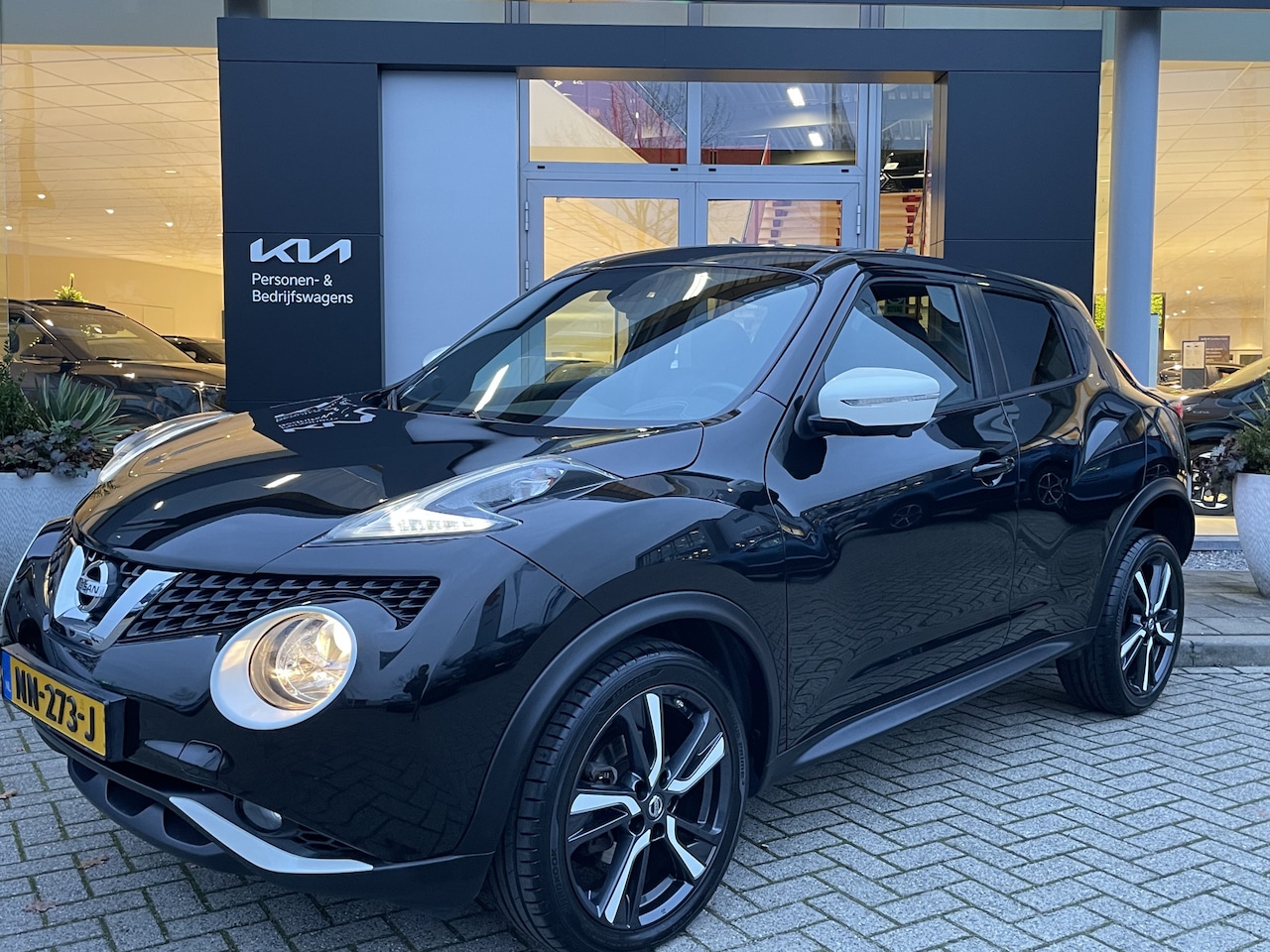 Nissan Juke - 1.2 DIG-T S/S N-Vision | Navigatie | Cruise | Camera | info Roel 0492-588951 - AutoWereld.nl