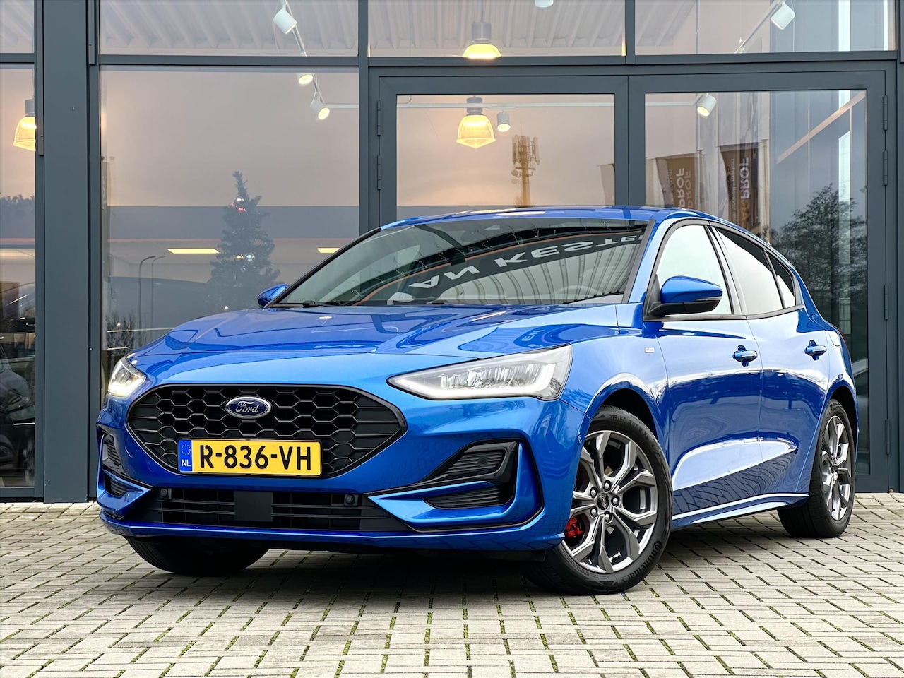 Ford Focus - 1.0 EcoBoost Hybrid 125pk ST-Line / Camera / Stoel-Stuurverwarming / NL Auto - AutoWereld.nl