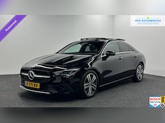 Mercedes-Benz CLA-Klasse - 180 Business Solution Luxury PANO CAMERA SFEERVERLICHTING NAVI CARPLAY