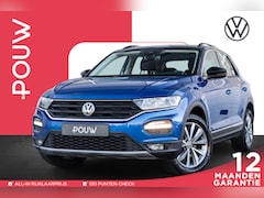 Volkswagen T-Roc - 1.0 TSI 115pk Style | Achteruitrijcamera | Trekhaak | Stoelverwarming |