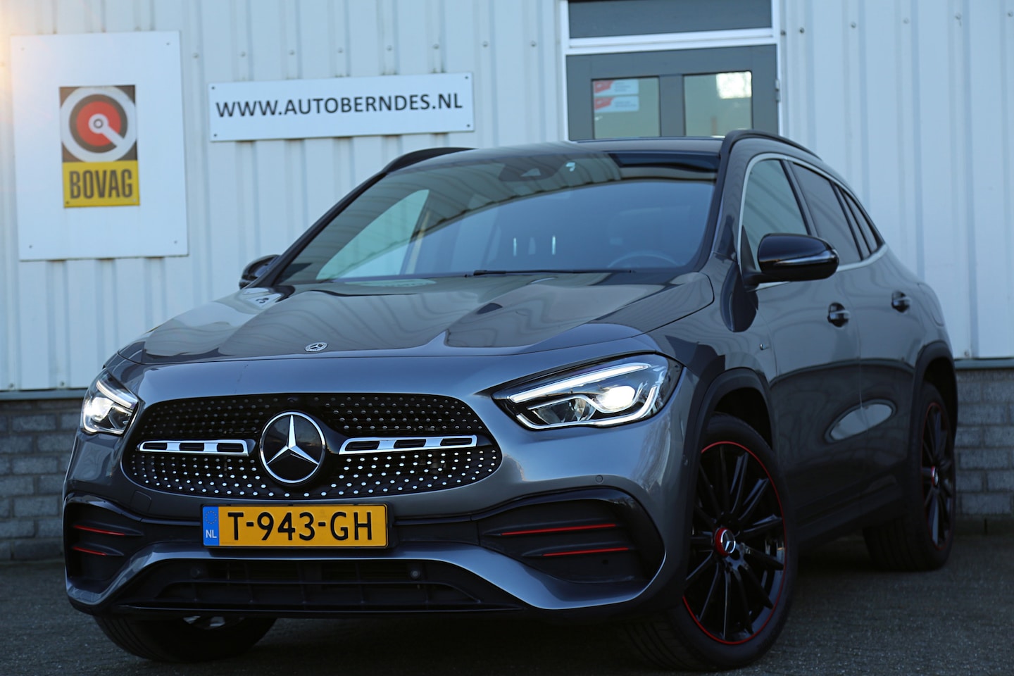 Mercedes-Benz GLA-Klasse - 250 e AMG Edition Plug in hybride*Perfect Onderh.*Sfeerverl./Leder/Stoelverw./Camera/LED/E - AutoWereld.nl
