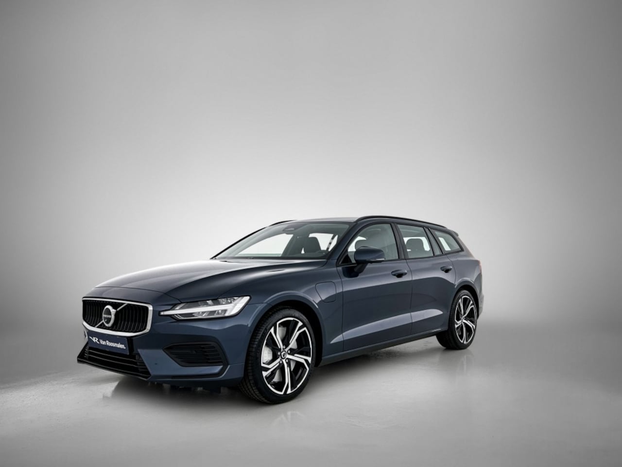 Volvo V60 - V60 T6 Twin Engine Business | ACTIE | van 58.790 voor 54.676 - AutoWereld.nl