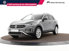 Volkswagen T-Roc - 1.5 TSI 150pk DSG Life Edition · Apple/Android Car Play · Camera · Keyless · Navigatie · P