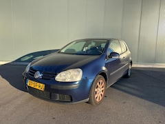 Volkswagen Golf - 1.9 TDI Trendline