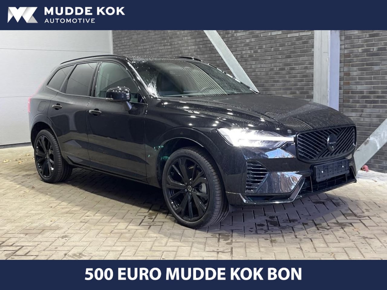 Volvo XC60 - T6 Plug-in hybrid Plus Black Edition | FACELIFT | Trekhaak | 360° Camera | Head-Up | Panor - AutoWereld.nl
