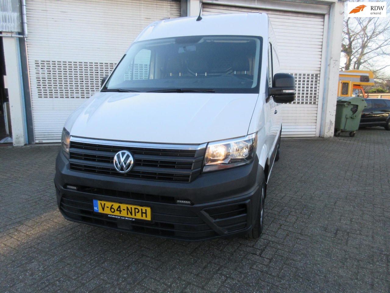 Volkswagen Crafter - 35 2.0 TDI L3H2 airco navi automaat - AutoWereld.nl
