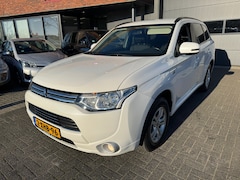 Mitsubishi Outlander - 2.0 PHEV HALF LEDER CRUISE CAMERA SUPER KMS ORIG NL NAP