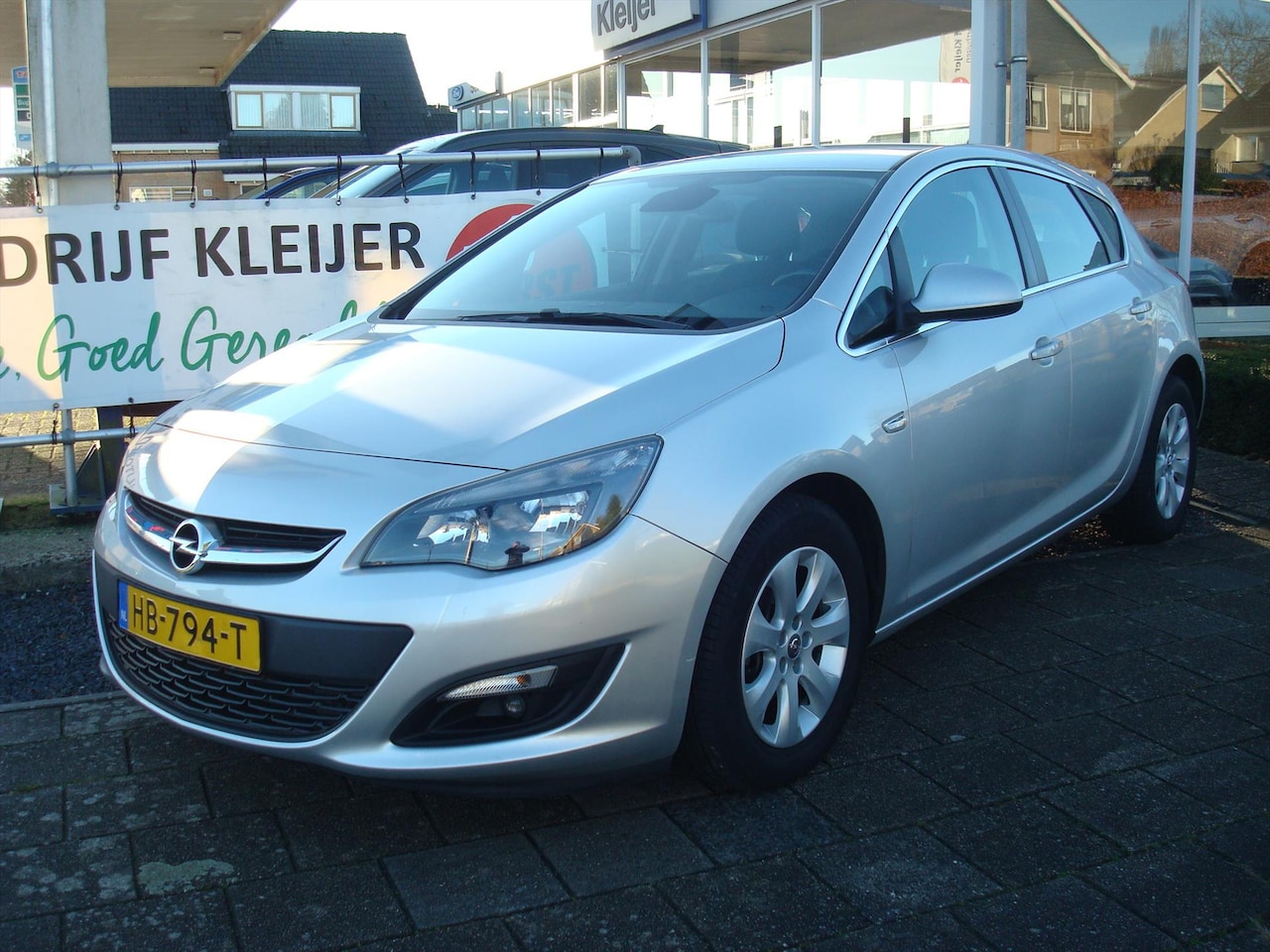 Opel Astra - 1.4 Turbo Blitz 1.4 TURBO Blitz - AutoWereld.nl