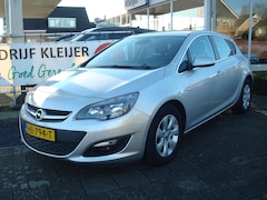 Opel Astra - 1.4 TURBO Blitz