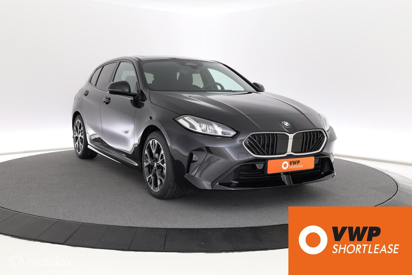 BMW 1-serie - 120 M Sportpak. | Pano | Sportstoel | Alcantara - AutoWereld.nl