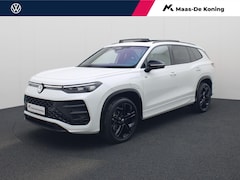 Volkswagen Tayron - 1.5eHybrid 200kW/272PK R-Line DSG · Panoramadak · Harman Kardon sound · Camera + Parkeerse