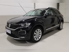 Volkswagen T-Roc - 1.5 TSI Sport I merkdealer onderhouden I eerste eigenaar I groot NAVI I Carplay