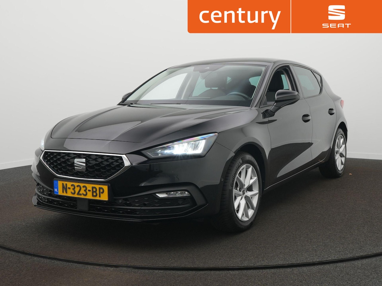 SEAT Leon - 1.0 eTSI Style Business Intense DSG / Camera / Virtual / Adap. Cruise - AutoWereld.nl