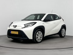 Toyota Aygo X - 1.0 VVT-i MT Play | Achteruitrijcamera | Apple Carplay/Android auto
