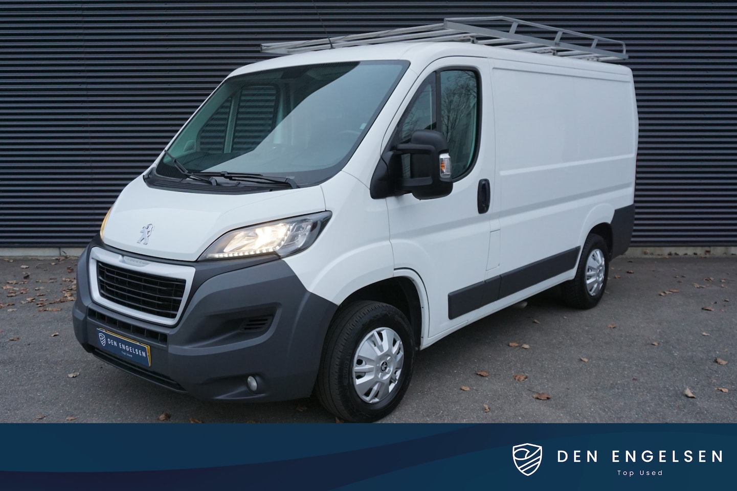 Peugeot Boxer - 131pk Euro6 L1H1 Pro Navi Camera Trekhaak Cruise control Imperiaal - AutoWereld.nl