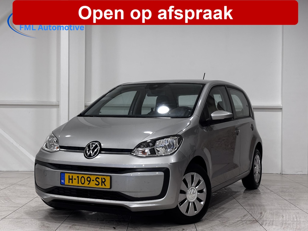 Volkswagen Up! - 1.0 BMT move up! | 5-deurs | Airco | NL-Auto | - AutoWereld.nl