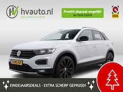 Volkswagen T-Roc - 1.5 TSI 150PK STYLE BLACK PACK DSG | Navi | Camera | 19 inch | Zeer Mooi