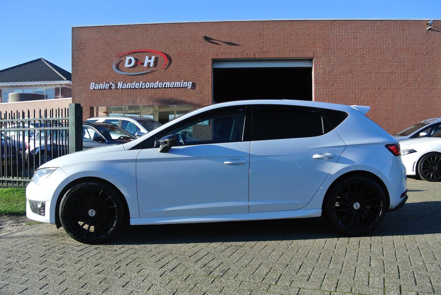 SEAT Leon - 1.4 TSI FR Business panoramadak inruil mogelijk - AutoWereld.nl