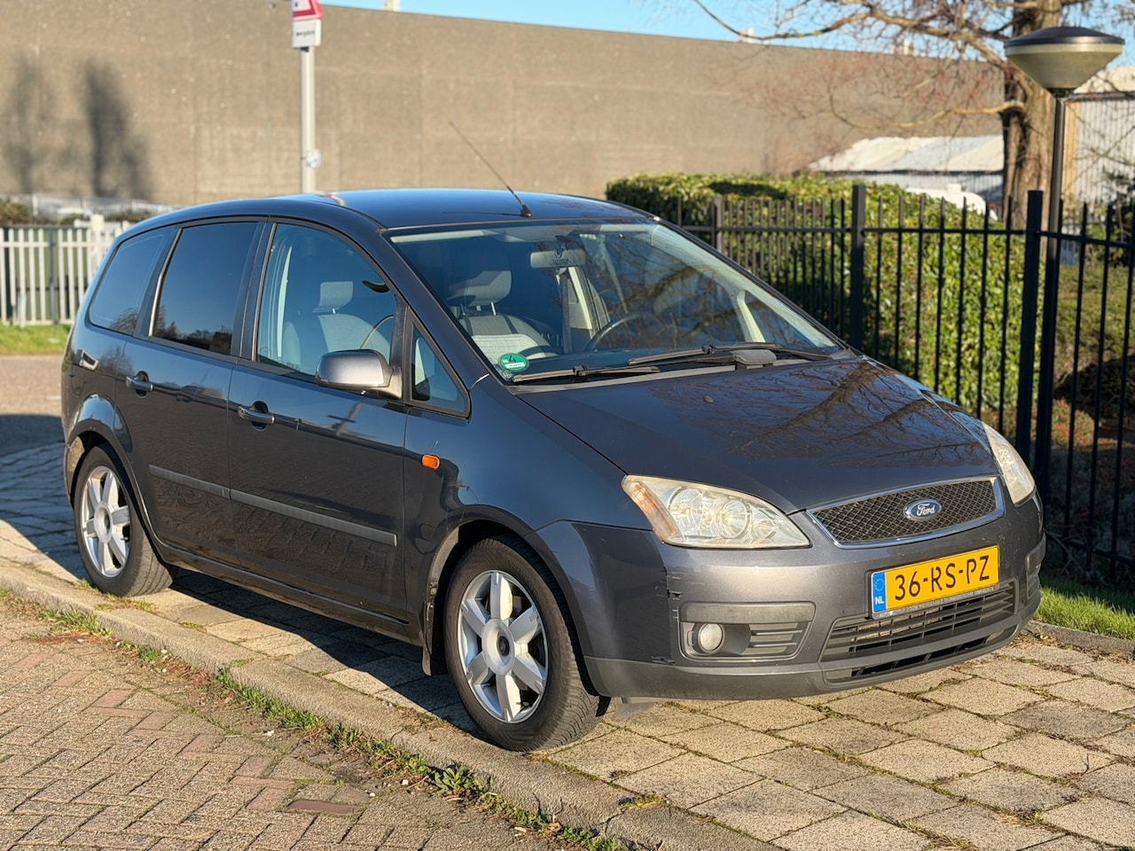 Ford Focus C-Max - 1.6-16V Futura 1.6-16V Futura - AutoWereld.nl
