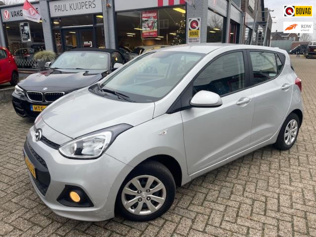 Hyundai i10 - 1.0i i-Motion Comfort *automatische airco + unieke kmstand!* - AutoWereld.nl