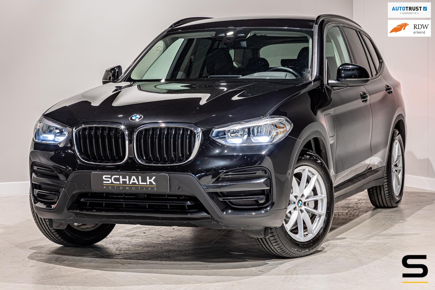 BMW X3 - XDrive30e|Leder|Cam|HIFI audio|Dealer ond| - AutoWereld.nl