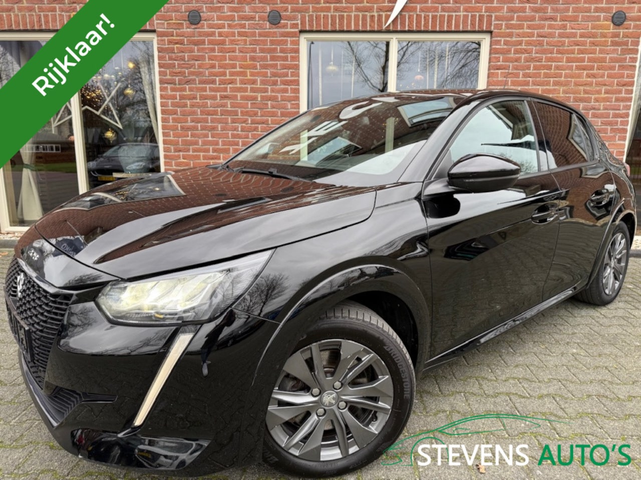 Peugeot e-208 - EV Allure 50 kWh CAMERA / GROOT.NAVI / VIRTUAL.COCKPIT / CARPLA - AutoWereld.nl