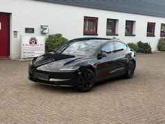 Tesla Model 3 - RWD Premium Highland/ Facelift met richtingaanwijzerhendel en front camera/ LFP accu/ Stoe