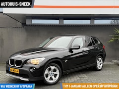 BMW X1 - sDrive18i Executive Automaat | Sportstoelen | CarPlay