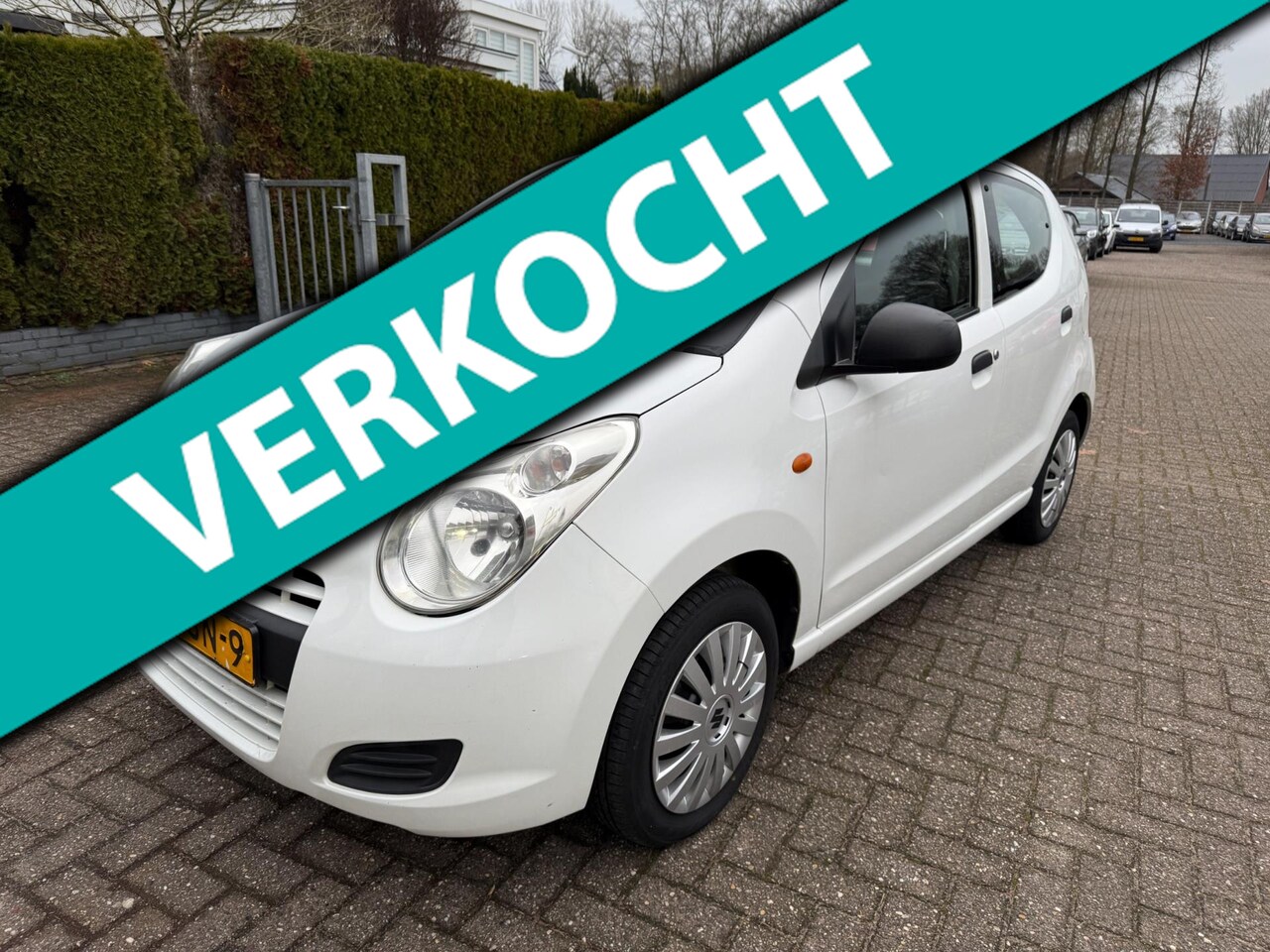 Suzuki Alto - 1.0 5-DRS Base NWE KOPPELING - AutoWereld.nl
