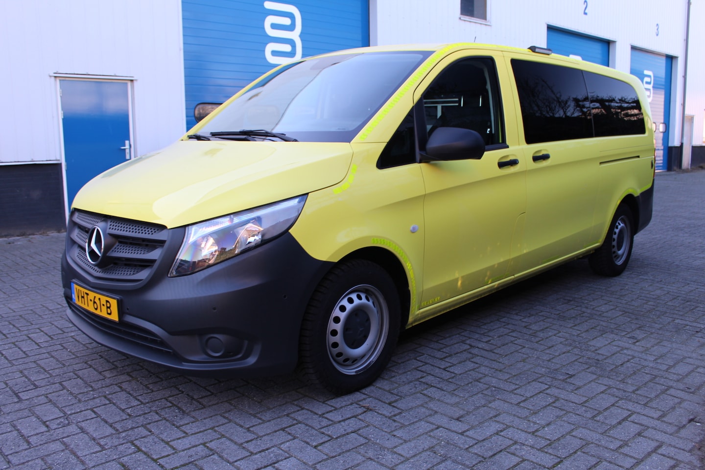 Mercedes-Benz Vito - XL 114 CDI E6 9G-Tronic aut. Extra Lang ✓ mobiel kantoor ✓ ex overheid - AutoWereld.nl
