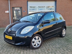Toyota Yaris - 1.3 VVTi Terra 3-Drs NL-auto Airco
