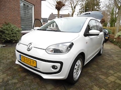 Volkswagen Up! - 1.0 60PK High up