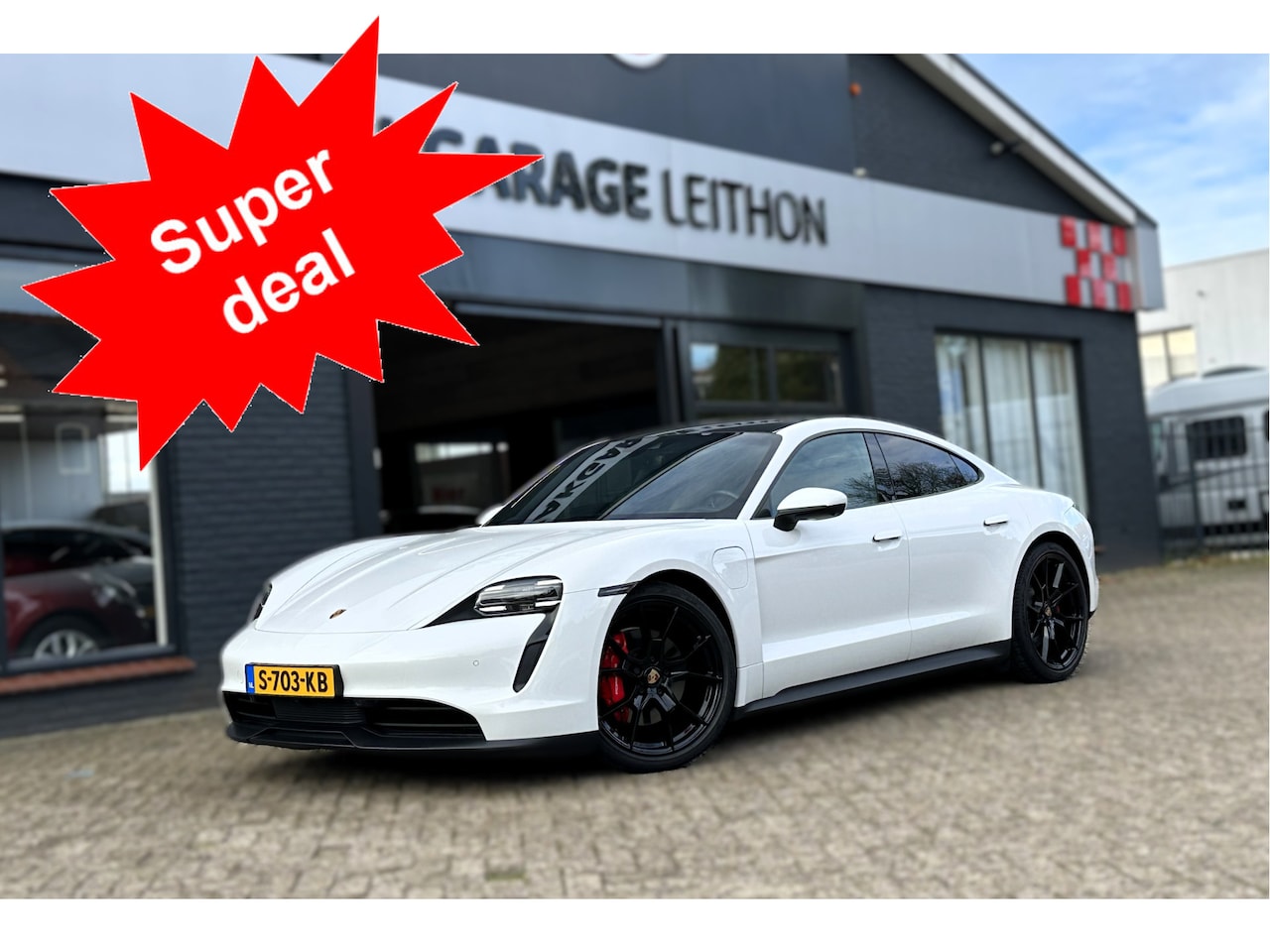 Porsche Taycan - 4S Performance 84 kWh - 1e eigenaar - 360 camera - Pano dak - Spider wheels - AutoWereld.nl