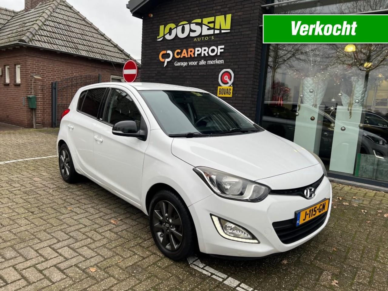 Hyundai i20 - 1.2 HP I-MOTION COMF - AutoWereld.nl
