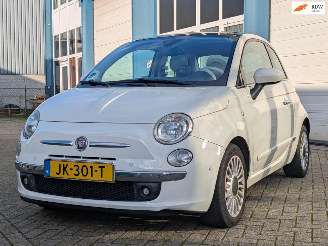 Fiat 500 - 1.2 Lounge Aut. Navi Clima Pano Leer - AutoWereld.nl