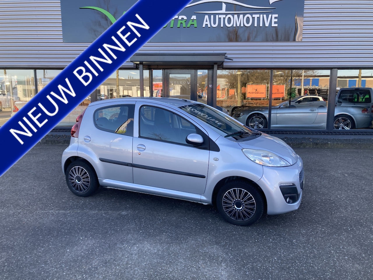 Peugeot 107 - Peugeot 107 1.0 12V Active | 68 PK | Zuinig & betrouwbaar - AutoWereld.nl