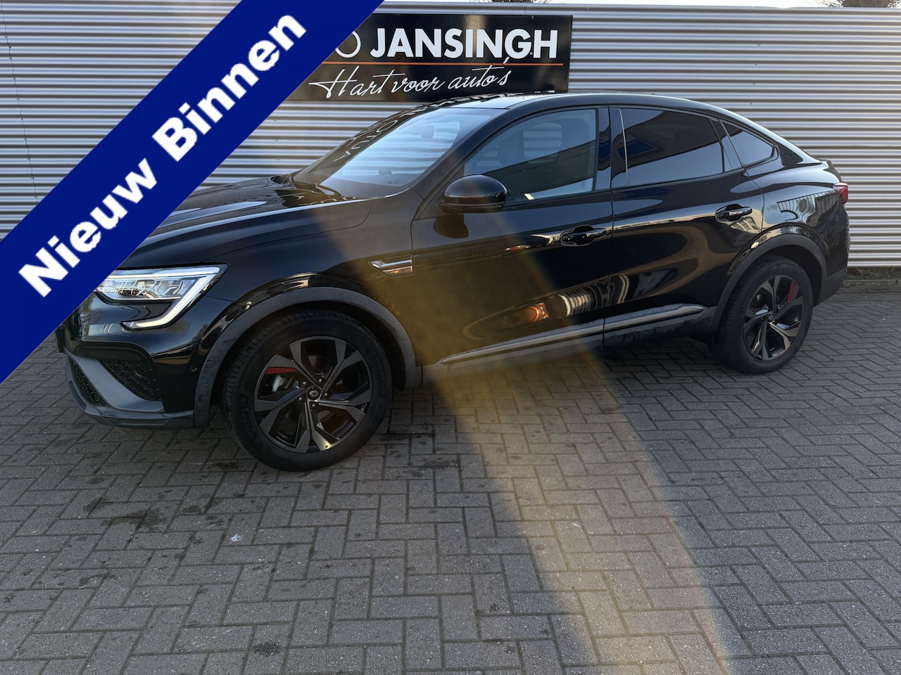 Renault Arkana - 1.6 E-Tech Hybrid 145 R.S. Line | Stoel/Stuurverwarming | Lederen Bekleding | Navi | Camer - AutoWereld.nl