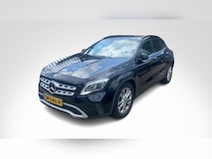 Mercedes-Benz GLA-Klasse - GLA 180 Automaat Business Solution Style Line | Parkpilot met camera | Climate Control | L