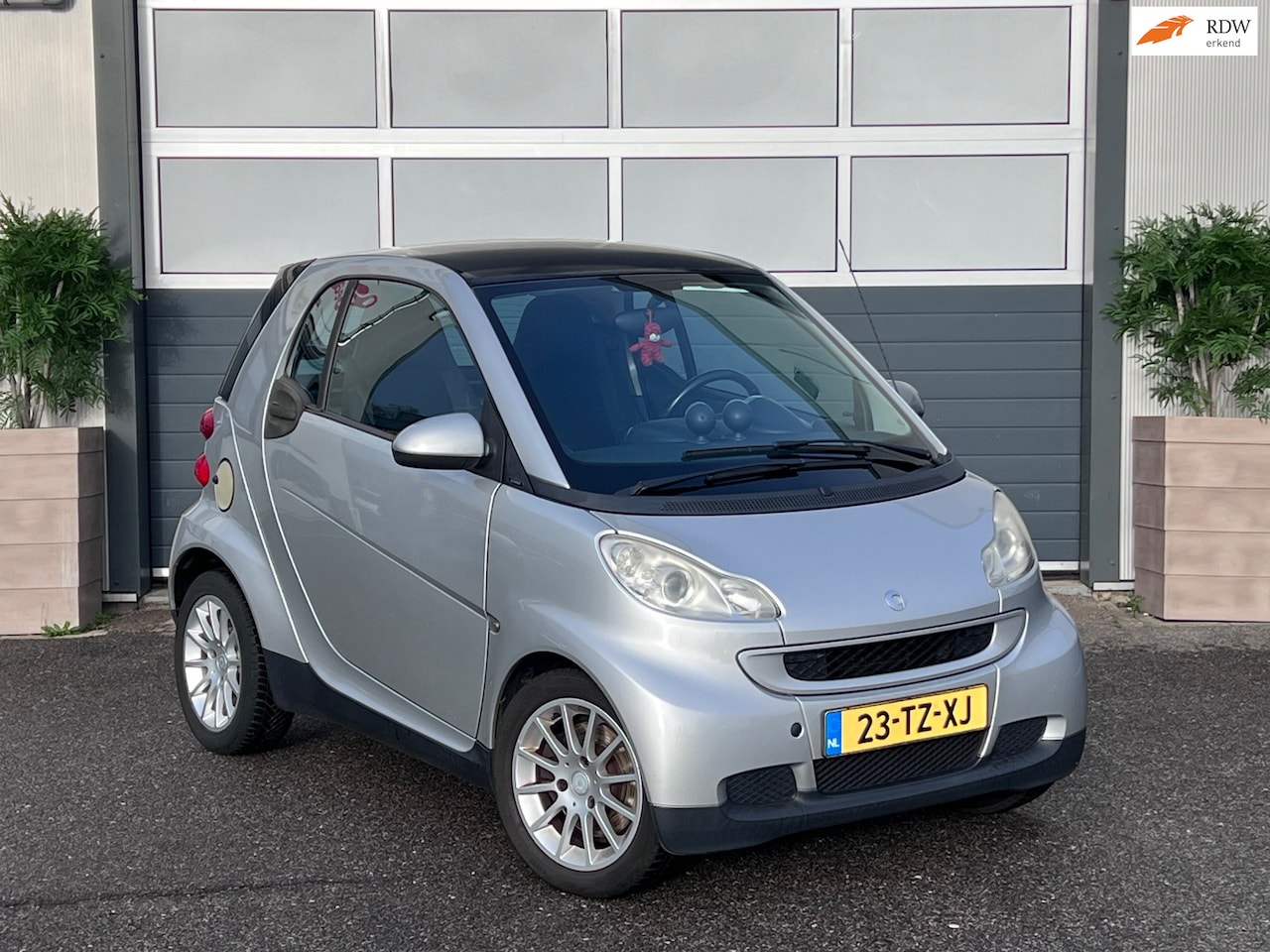 Smart Fortwo coupé - 1.0 Passion | AIRCO | NAP | AUX |PANO | LM VELGEN | INRUIL MOGELIJK - AutoWereld.nl
