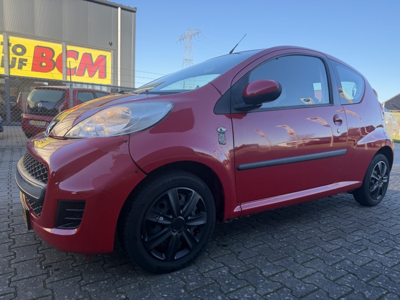 Peugeot 107 - 1.0-12V XS 1.0-12V XS - AutoWereld.nl