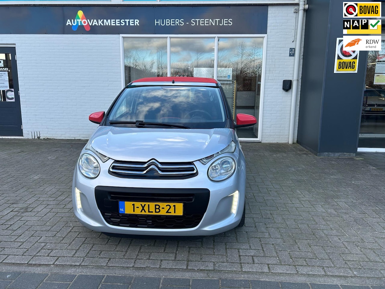 Citroën C1 - 1.2 PureTech Airscape Shine 1.2 PureTech Airscape Shine - AutoWereld.nl