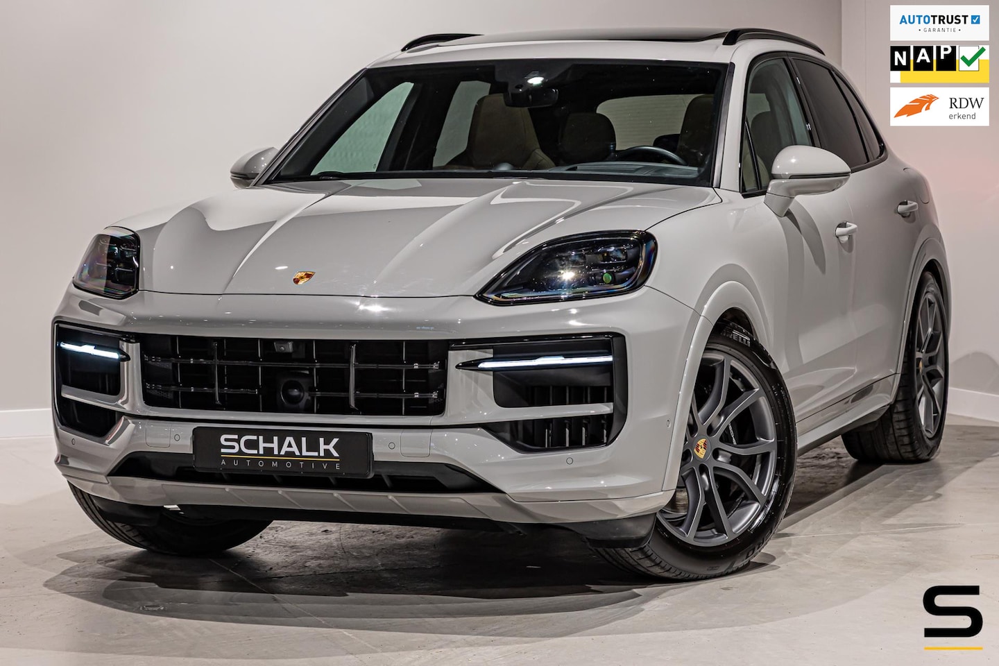 Porsche Cayenne - 3.0 E-Hybrid|NAP|Sport-chrono|HUD|BOSE|TrekH - AutoWereld.nl